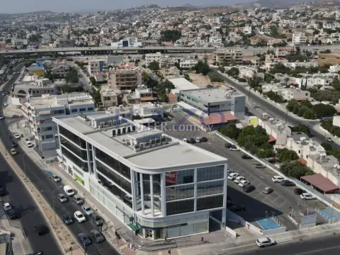 Top Floor Office 850m2 for Rent in Kapsalos - Main Photo