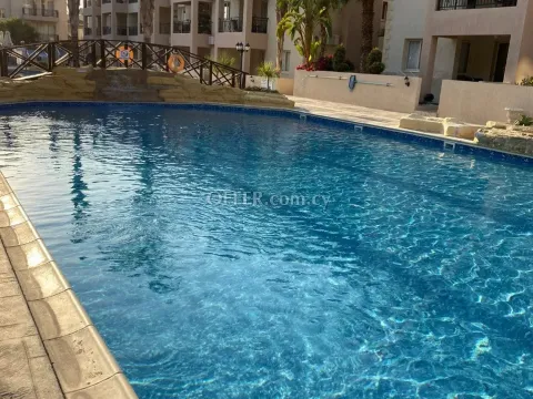 Modern Two Bedroom Apartment in Historic Coastal Area - Main Photo