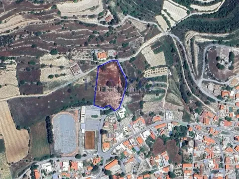 Exceptional Residential Field in Pachna, 6,386m² (Zone H4) - 6