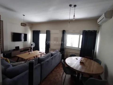 Spacious 3 bedroom Fully Renovated Apartment with garden for rent in Acropolis in the center of Nicosia - 3