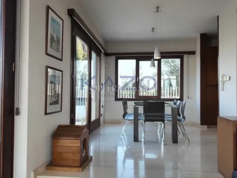 Spacious Egkomi Villa with Gym and Garden - 3