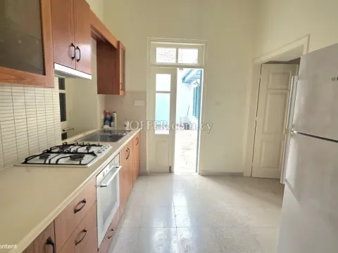 3 Bed Semi-Detached House for rent in Historical Center, Limassol - Main Photo