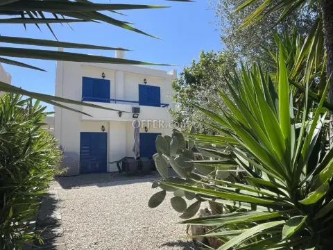 3 Bed Detached Villa for sale in Chlorakas, Paphos - Main Photo