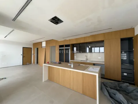 Apartment (Penthouse) in City Center, Limassol for Sale - Main Photo