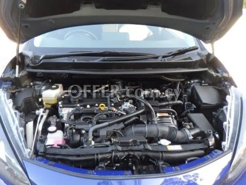2022 Toyota AQUA 1.5L Automatic Hatchback - 3