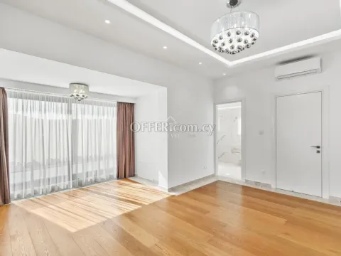 EXCLUSIVE VILLA WITH PANORAMIC VIEW IN KOUKLIA, PAPHOS - 3