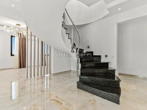 EXCLUSIVE VILLA WITH PANORAMIC VIEW IN KOUKLIA, PAPHOS - 2