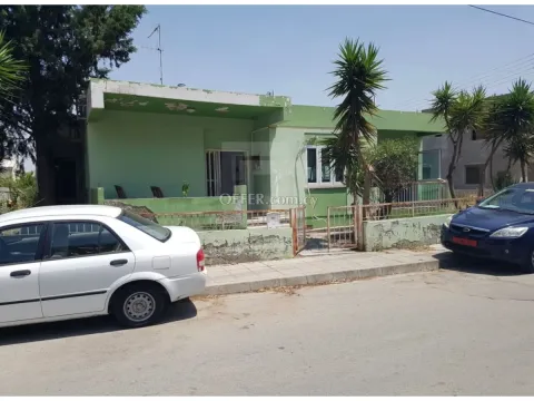 Two bedroom House for sale in Nisou - Main Photo
