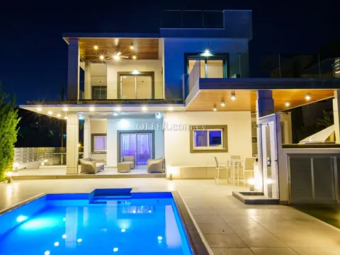 4 Bed Detached Villa for rent in Agios Tychon, Limassol - Main Photo