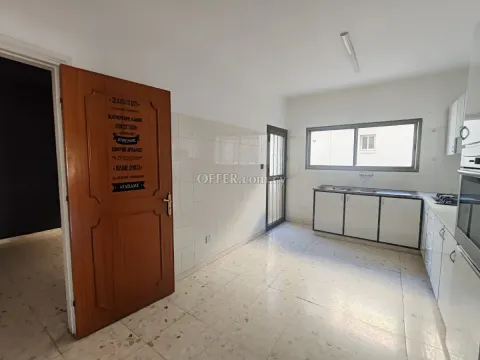 2 Bed Apartment for rent in Agios Georgios (Havouzas), Limassol - Main Photo