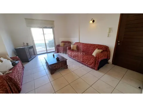 Spacious garden flat Ayios Athanasios Limassol Cyprus - Main Photo