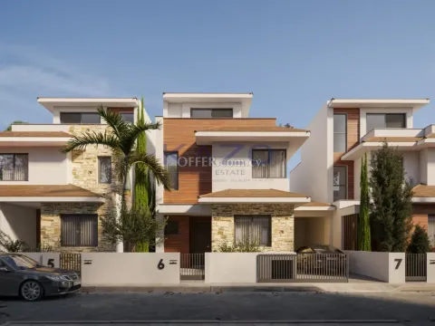 Prime Five Bedroom Villa in Peaceful Dromolaxia - Main Photo