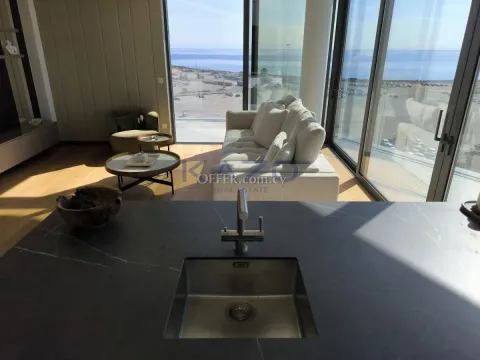 Sea View Penthouse Apartment in Chrysopolitissa For Sale - 12
