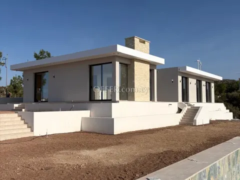 Modern Bungalow with Sea View in Kouklia - 9
