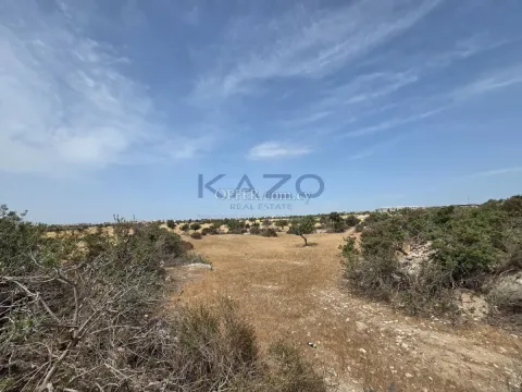 Large Development Land Plot for Sale in Ypsonas (Landlocked) - 4