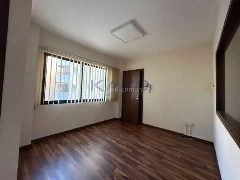 Unfurnished Office for Rent in Agios Nicolaos - 6