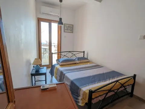2-bedroom Village House 80 sqm in Pissouri - 10