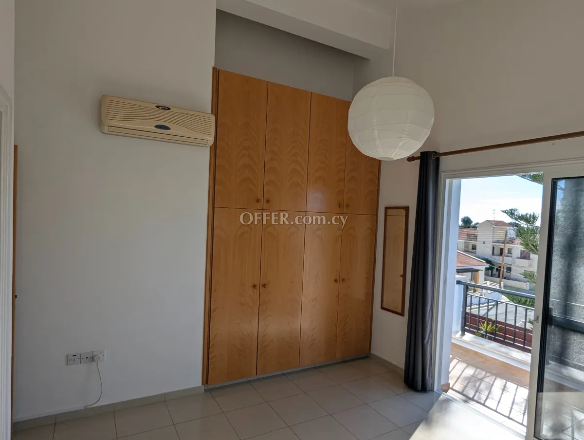 4-bedroom Detached Villa 180 sqm in Pissouri - 10