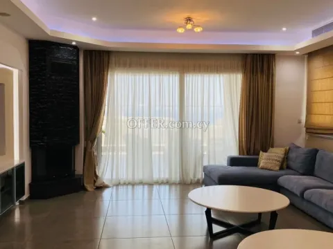 Apartment (Penthouse) in Agios Tychonas, Limassol for Sale - 2