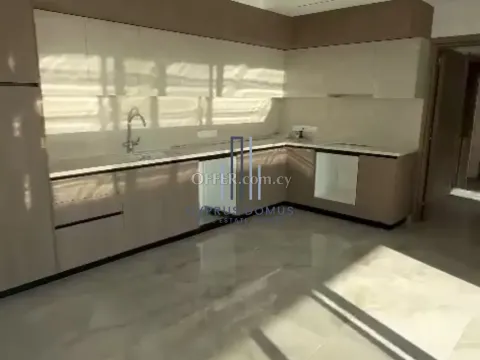 Spacious Penthouse Apartment with Three Bedrooms in Linopetra - Main Photo