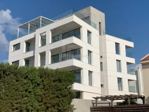 Brand new two bedroom penthouse with sea view ready to move in in Ekali area - Main Photo
