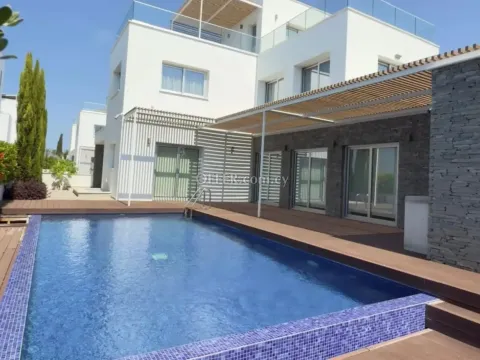 House (Detached) in Geroskipou, Paphos for Sale