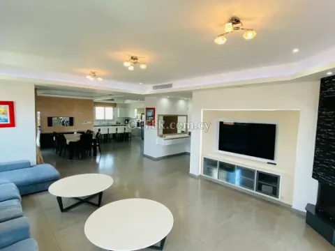 Apartment (Penthouse) in Agios Tychonas, Limassol for Sale - 11