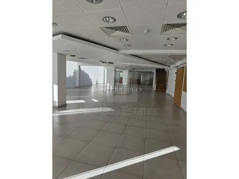 Office space for rent in a corner building in Strovolos Avenue near Petrolina - 10