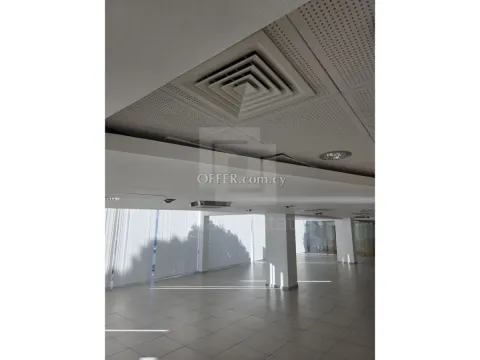 Ground floor plus mezzanine office for rent in a corner building in Strovolos Avenue near Petrolina - 10