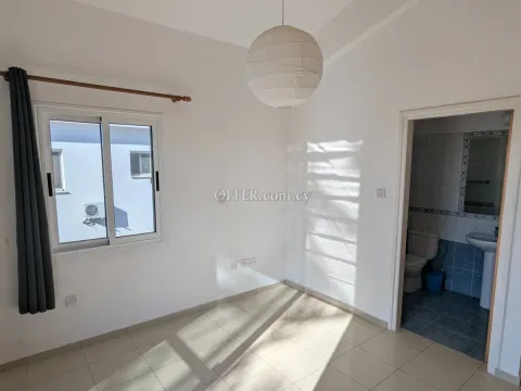 4-bedroom Detached Villa 180 sqm in Pissouri - 12