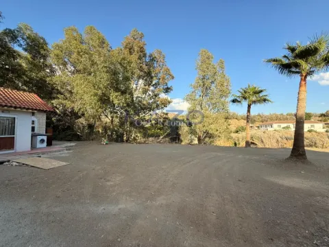 Spacious Pyrgos Villa With Pool Large Plot - 7