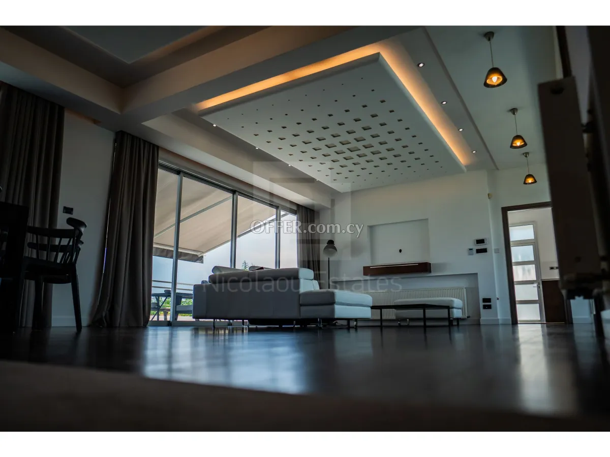 Amazing 5 bedroom modern villa with private swimming pool Amazing Views in Panthea area of Limassol - 10