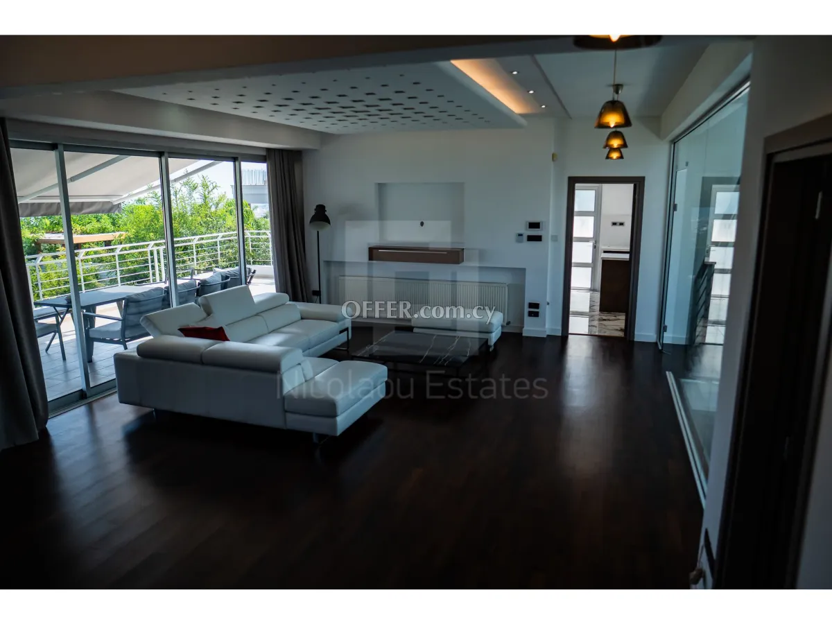 Amazing 5 bedroom modern villa with private swimming pool Amazing Views in Panthea area of Limassol - 8