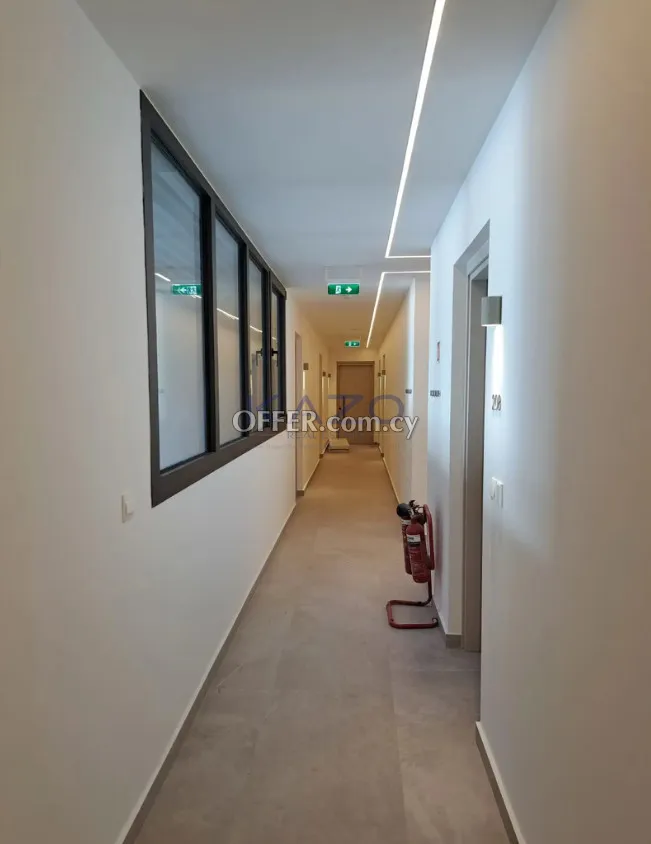 Modern Studio Apartment with Pool in Central Katholiki - 5