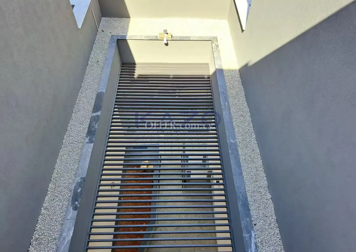 Modern Studio Apartment with Pool in Central Katholiki - 3