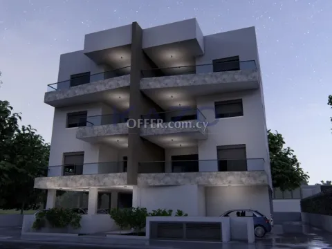 Modern 1 Bedroom Top Floor Apartment in Kato Polemidia Area - 10