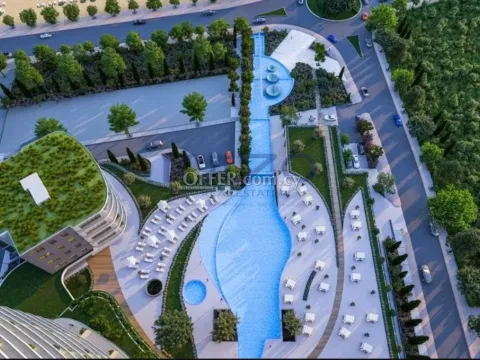 Luxury Three Bedroom Seafront Apartment - 9