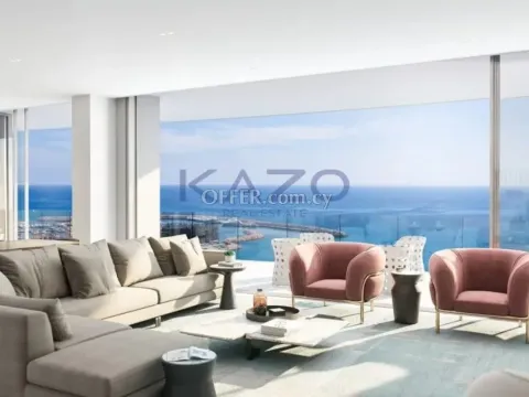 Luxury Three Bedroom Seafront Apartment - 6
