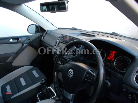 2009 Volkswagen Tiguan 1.4L Petrol Manual SUV - 4