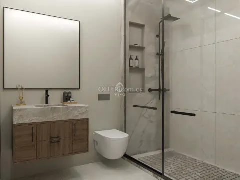 LUXURY TWO BEDROOM APARTMENT 250m FROM THE BEACH! - 2