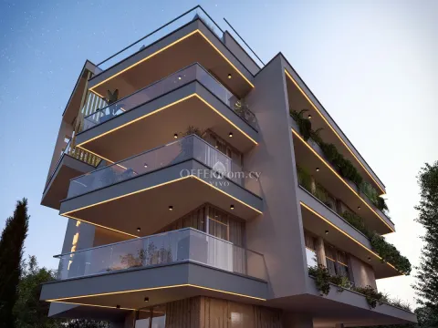 LUXURY TWO BEDROOM APARTMENT 250m FROM THE BEACH! - Main Photo