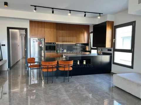 Three bedroom wholefloor apartment for sale in engomi agios dometios area - Main Photo