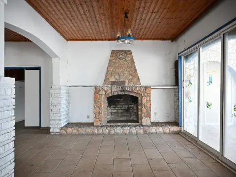 Shop & Apartment for Sale in Prime Protaras Location - 14