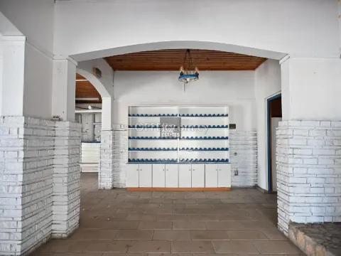 Shop & Apartment for Sale in Prime Protaras Location - 13