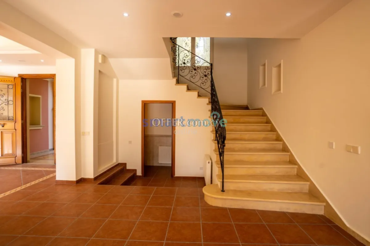 5 Bedroom Luxury Villa For Sale Agios Sylas Limassol - 3