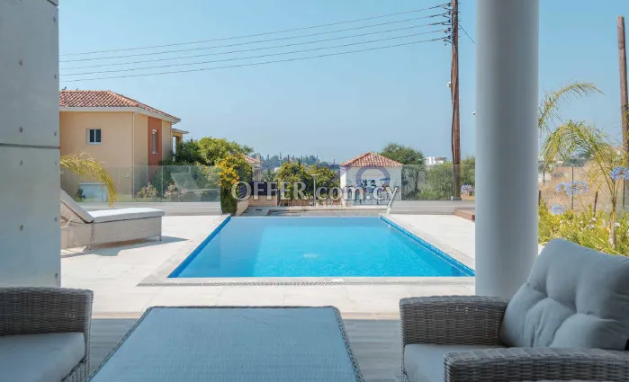 Fully Furnished Detached House in Peaceful Mouttagiaka - 4