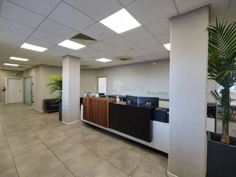 ENTIRE-FLOOR OFFICE SPACE IN PRIME LIMASSOL BUSINESS DISTRICT - Main Photo