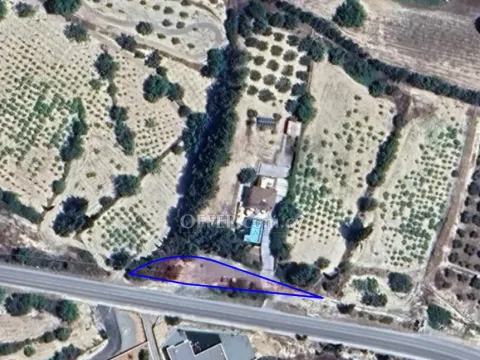 For Sale Spacious 464m2 Field in Picturesque Paramytha - 2