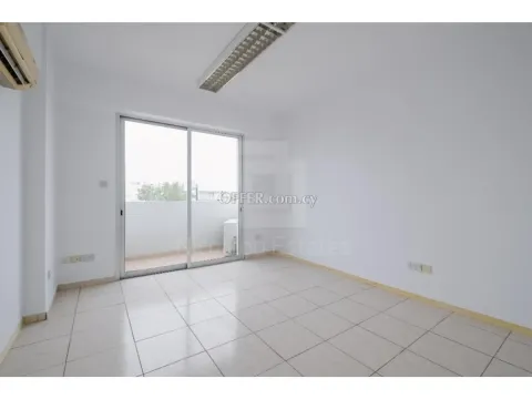 Offices space for sale in Agios Antonios area Nicosia - 6
