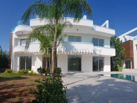 Ultra-modern 5 Bedroom Villa in Potamos Germasogeias - 2
